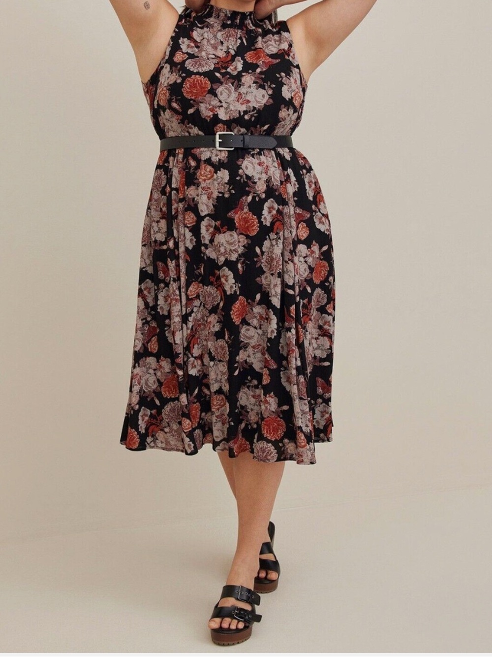 Torrid Midi Gauze Mock Neck Floral Sleeveless Dress in Black and Coral - Picture 2 of 9